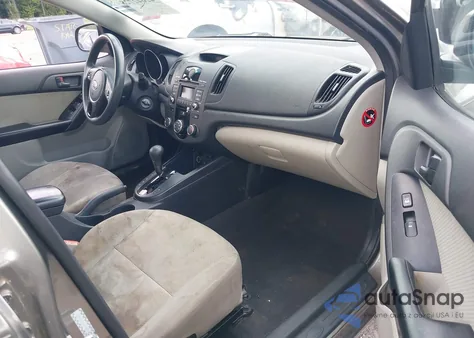 2010 Kia Forte Ex z USA, uszkodzony, nr VIN KNAFU4A25A5303282